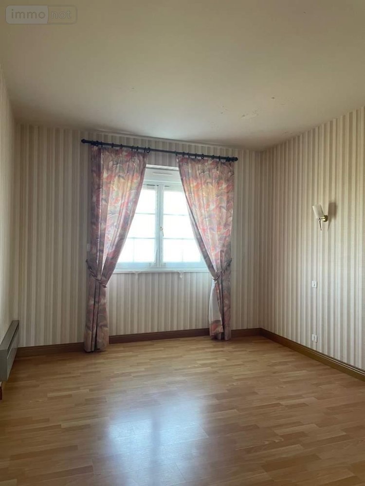 Maison a vendre Mayenne 53100 Mayenne 150 m2 8 pièces 192400 euros