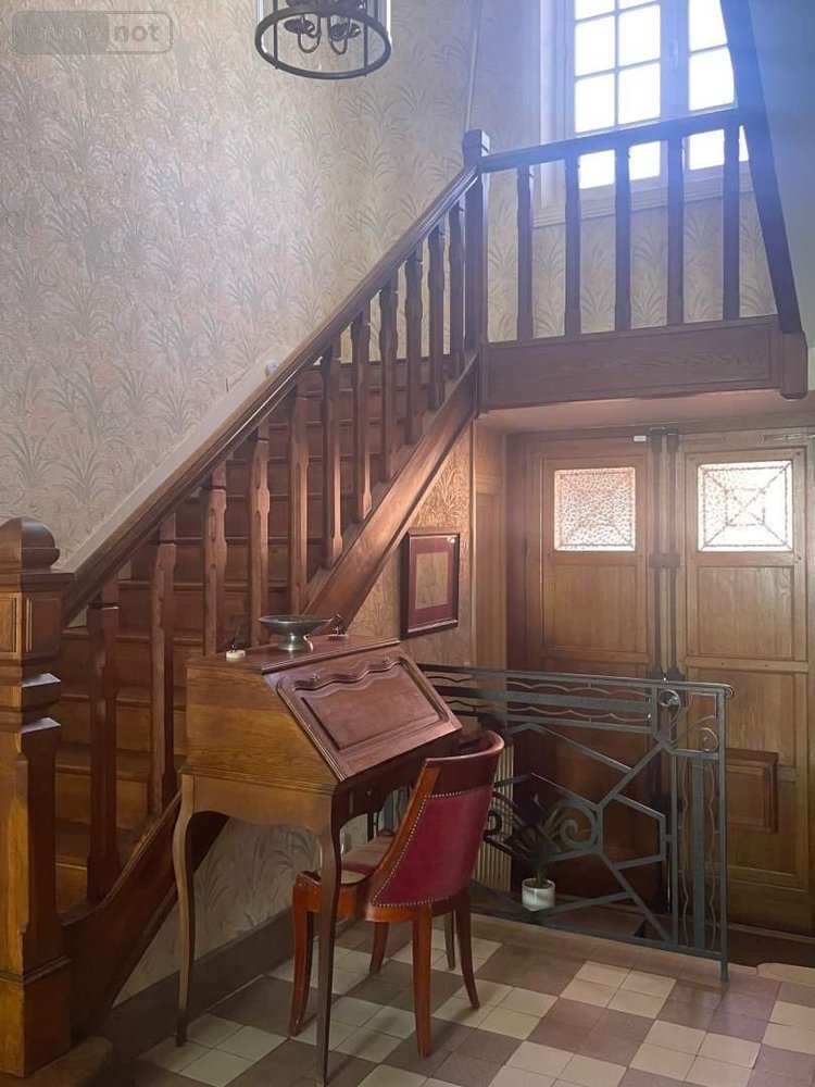 Maison a vendre Mayenne 53100 Mayenne 260 m2 13 pièces 372600 euros