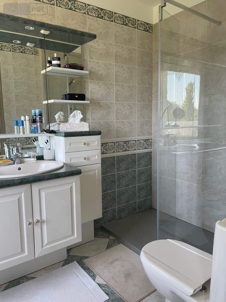 Maison a vendre Mayenne 53100 Mayenne 228 m2 12 pièces 408825 euros