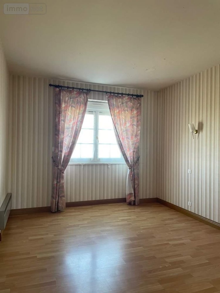 Maison a vendre Mayenne 53100 Mayenne 150 m2 8 pièces 171600 euros