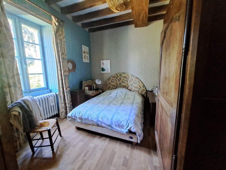 propriete a vendre Livré la Touche 53400 Mayenne 320 m2 11 pièces 363800 euros