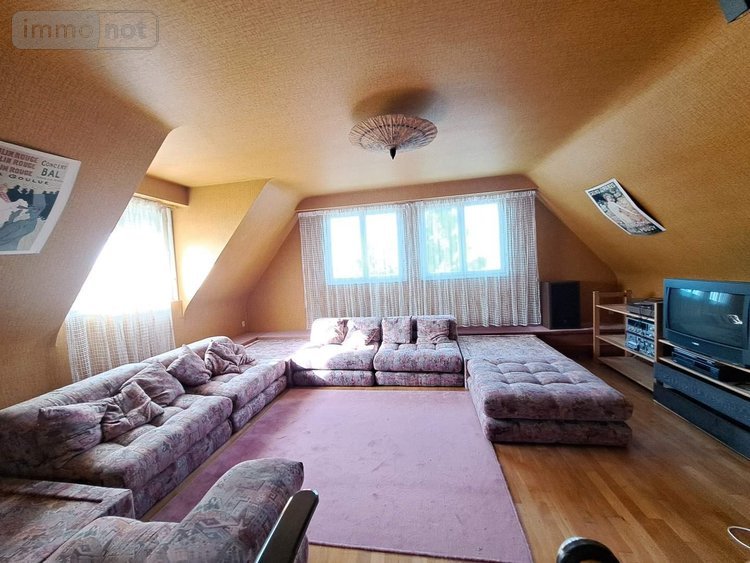 Maison a vendre Renazé 53800 Mayenne 210 m2 6 pièces 270560 euros