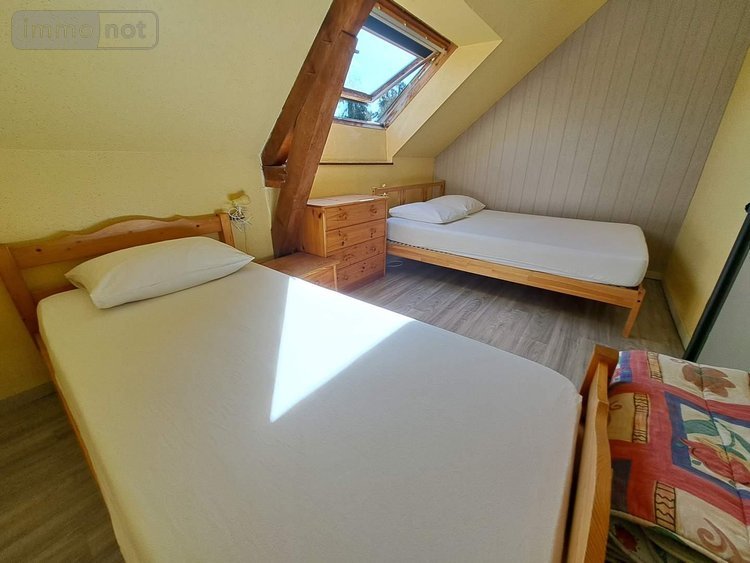 Fonds et murs commerciaux a vendre La Selle-Craonnaise 53800 Mayenne 733 m2  622800 euros