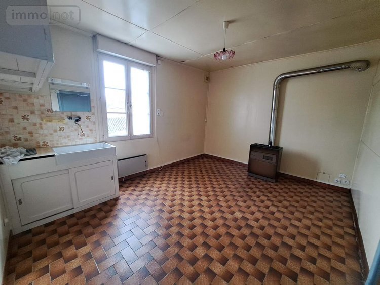 Maison a vendre La Selle-Craonnaise 53800 Mayenne 140 m2 7 pièces 89260 euros