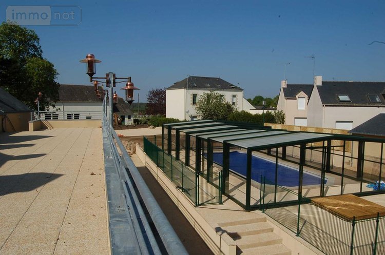 Fonds et murs commerciaux a vendre Pluherlin 56220 Morbihan 377 m2  988000 euros