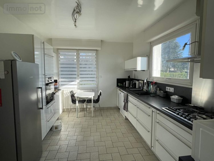 Maison a vendre Questembert 56230 Morbihan 177 m2 7 pièces 379600 euros