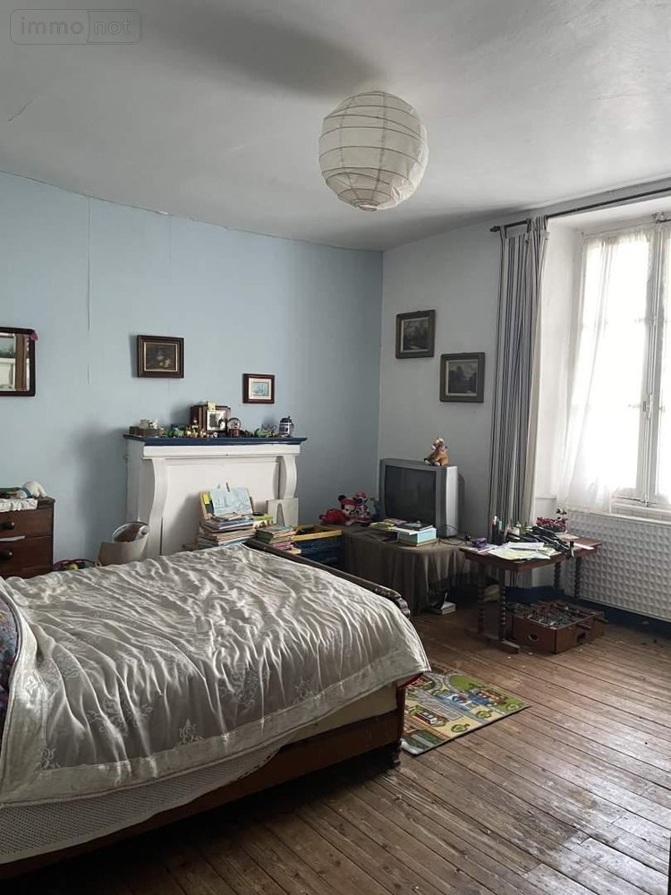 Maison a vendre Mauron 56430 Morbihan 200 m2 12 pièces 74600 euros