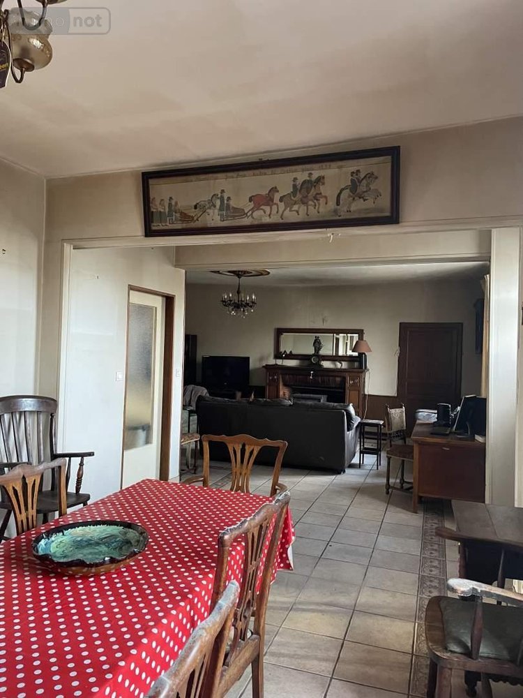 Maison a vendre Mauron 56430 Morbihan 200 m2 12 pièces 115750 euros