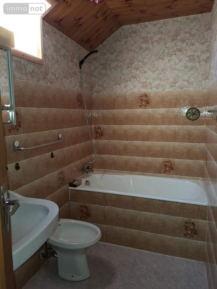 Maison a vendre Mauron 56430 Morbihan 224 m2 12 pièces 130750 euros