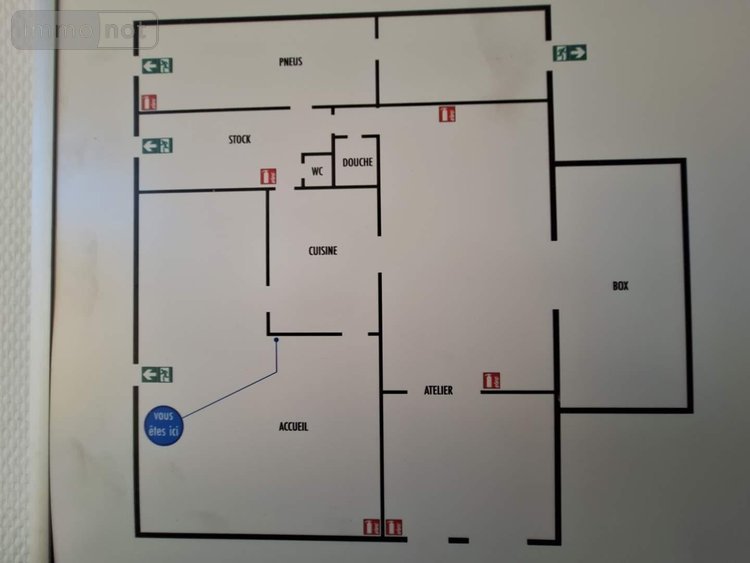 Fonds et murs commerciaux a vendre Mauron 56430 Morbihan 400 m2  167350 euros