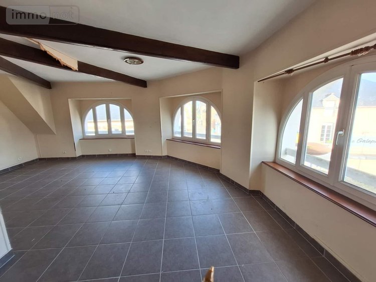 Fonds et murs commerciaux a vendre Mauron 56430 Morbihan 1468 m2  374000 euros