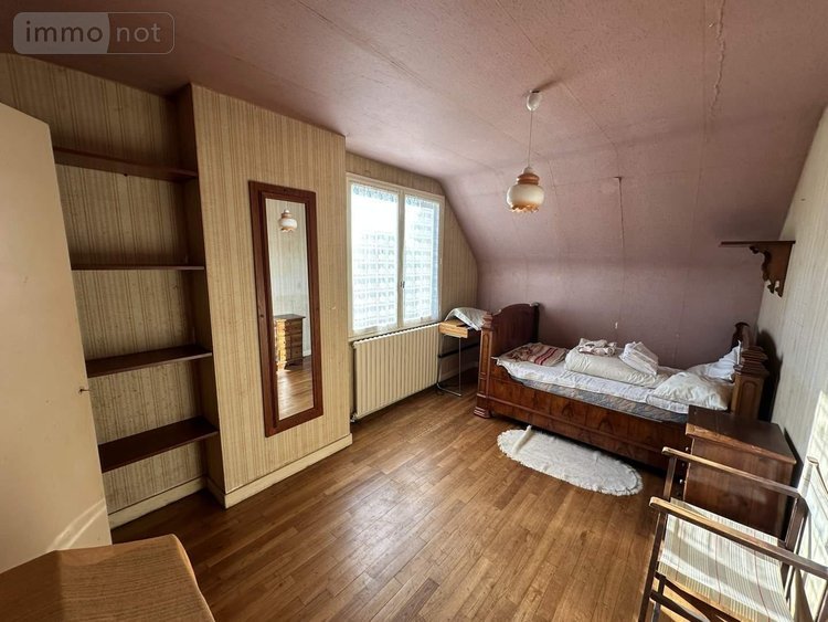 Maison a vendre Ménéac 56490 Morbihan 137 m2 7 pièces 157350 euros