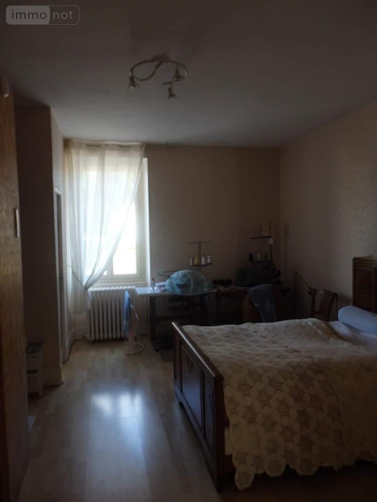 Maison a vendre Mesvres 71190 Saône-et-Loire 166 m2 7 pièces 169000 euros