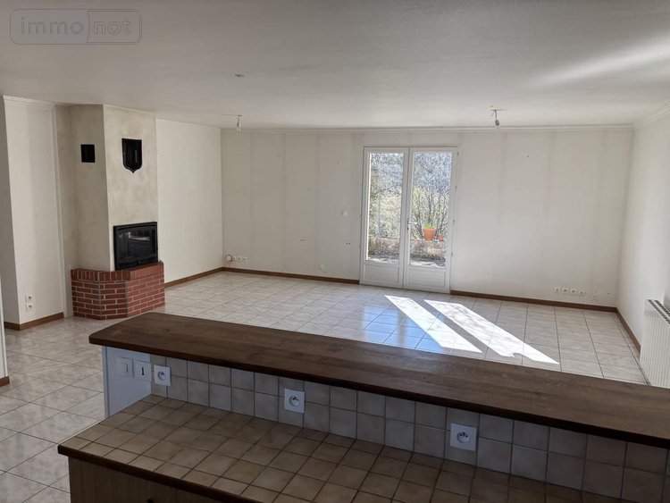 Maison a vendre Bessé-sur-Braye 72310 Sarthe 100 m2 4 pièces 137952 euros