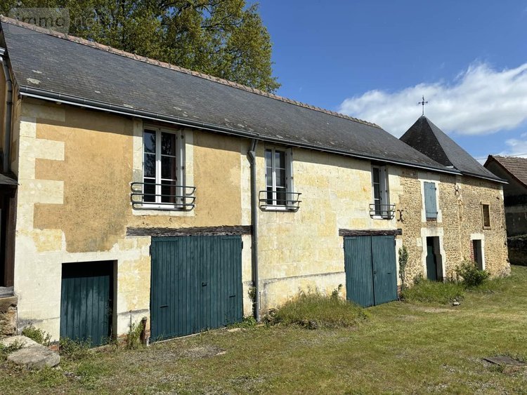 Maison a vendre Loir en Vallée 72340 Sarthe 260 m2  208400 euros