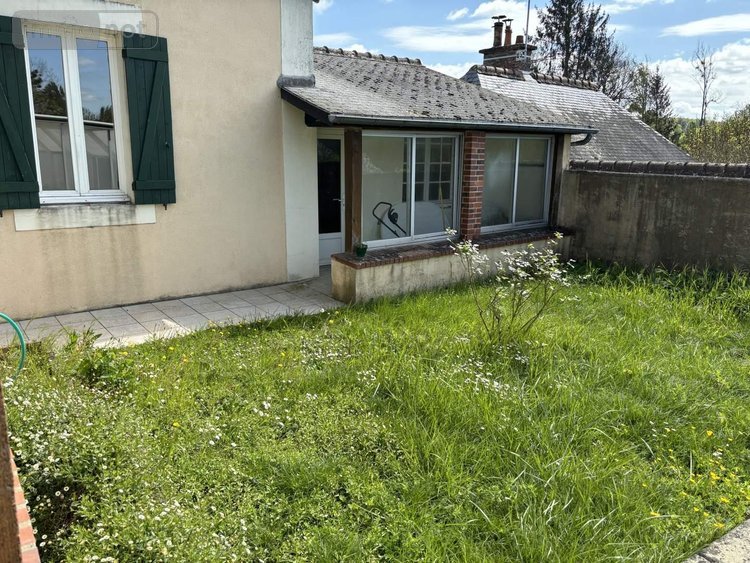 Maison a vendre Loir en Vallée 72340 Sarthe 260 m2  208400 euros
