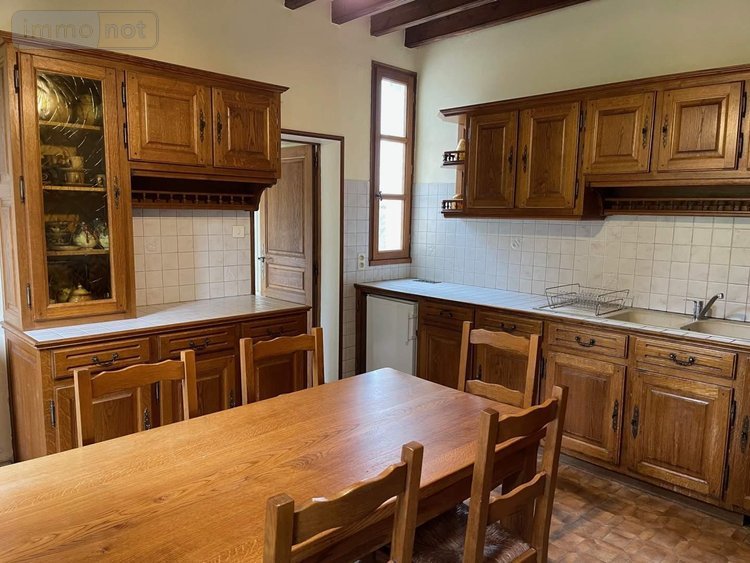 Maison a vendre Loir en Vallée 72340 Sarthe 260 m2  208400 euros