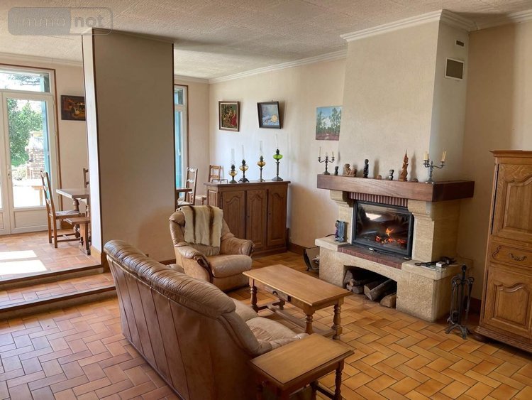 Maison a vendre Loir en Vallée 72340 Sarthe 260 m2  208400 euros