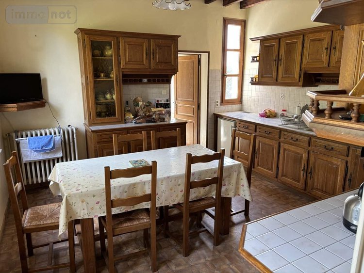 Maison a vendre Loir en Vallée 72340 Sarthe 260 m2  208400 euros