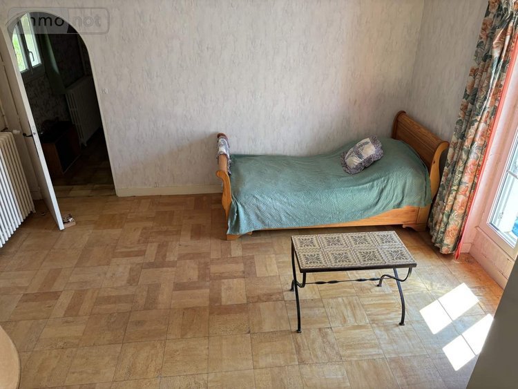 Maison a vendre Loir en Vallée 72340 Sarthe 260 m2  208400 euros