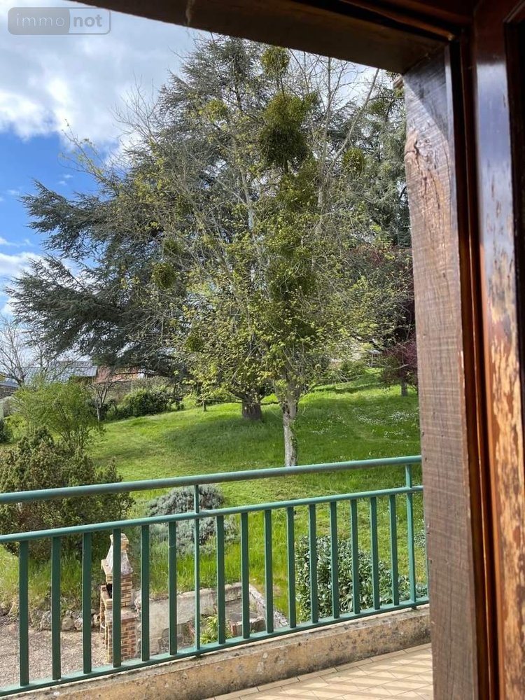 Maison a vendre Loir en Vallée 72340 Sarthe 260 m2  208400 euros