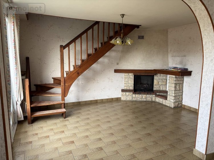 Maison a vendre Saint-Calais 72120 Sarthe 124 m2 5 pièces 120340 euros