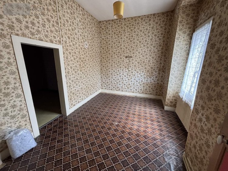 Maison a vendre Saint-Calais 72120 Sarthe 174 m2 8 pièces 89260 euros