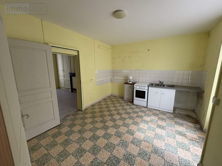 Maison a vendre Saint-Calais 72120 Sarthe 174 m2 8 pièces 89260 euros