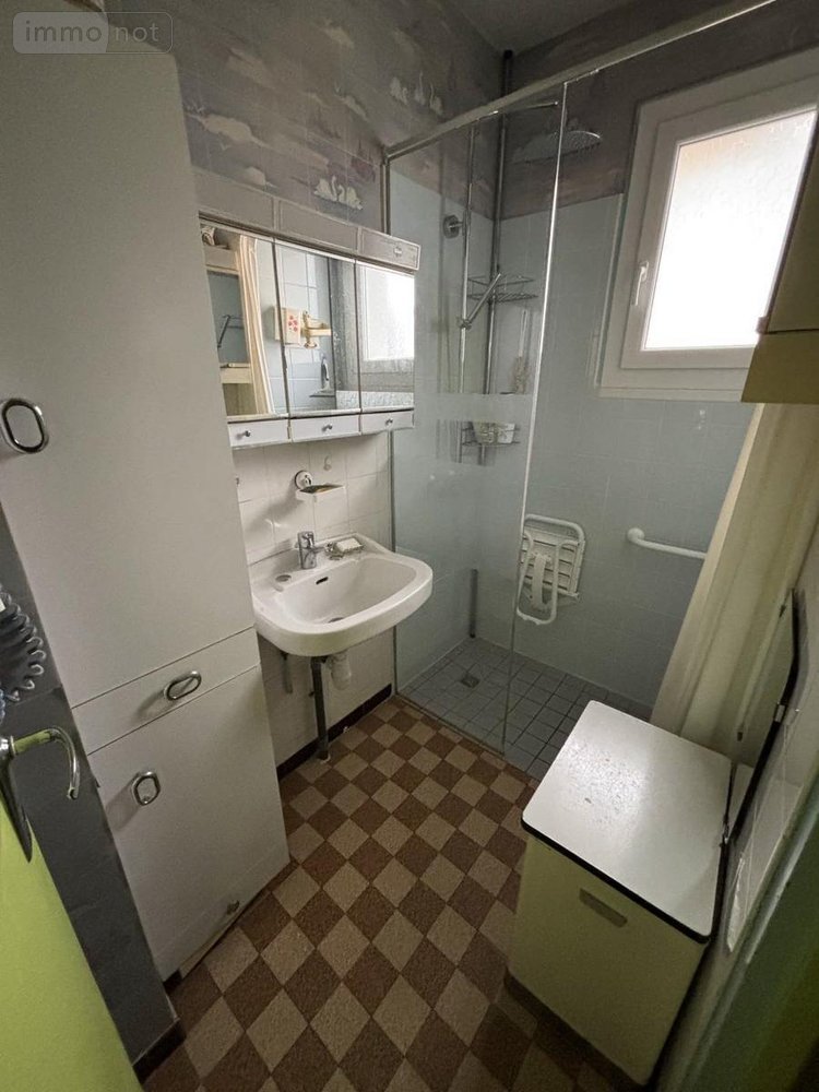 Maison a vendre Bessé-sur-Braye 72310 Sarthe 77 m2 5 pièces 115160 euros