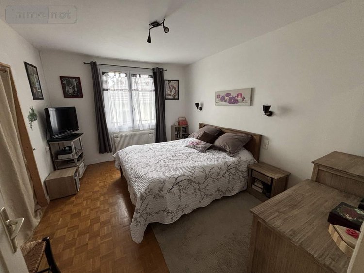 Maison a vendre Saint-Calais 72120 Sarthe 179 m2 6 pièces 127592 euros