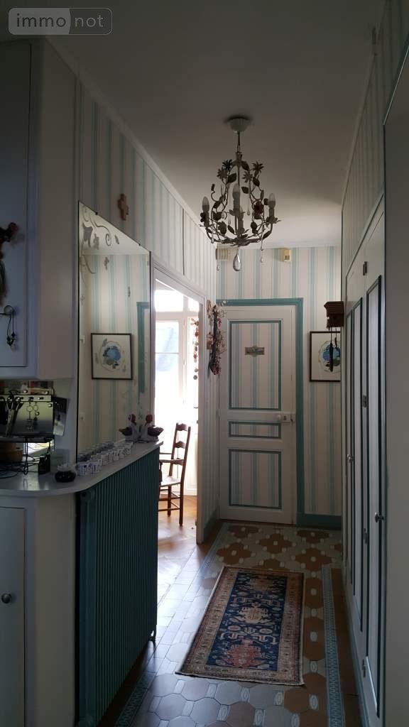 Maison a vendre Montval-sur-Loir 72500 Sarthe 140 m2 8 pièces 198450 euros