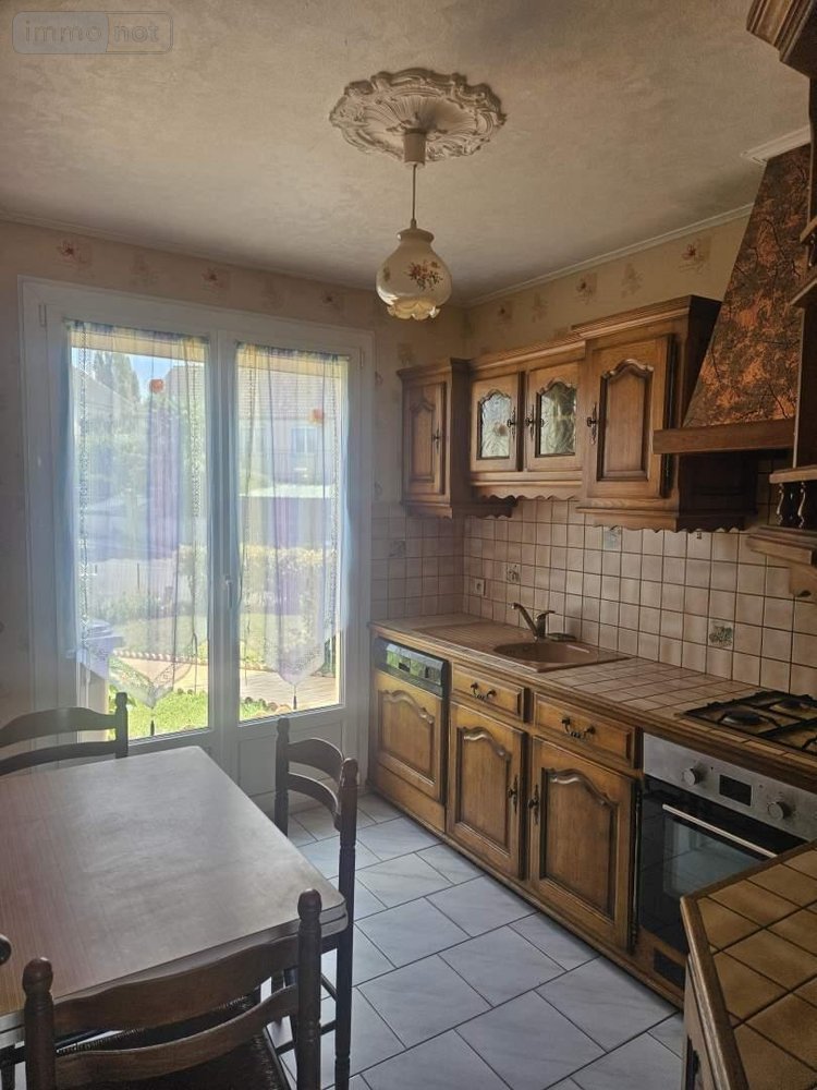 Maison a vendre Luceau 72500 Sarthe 88 m2 6 pièces 143100 euros