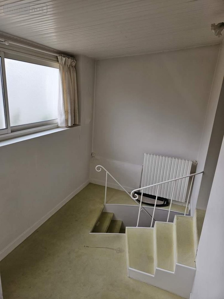 Maison a vendre Montval-sur-Loir 72500 Sarthe 124 m2 6 pièces 96300 euros