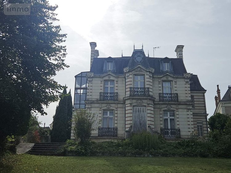 propriete a vendre Montval-sur-Loir 72500 Sarthe 337 m2 12 pièces 451500 euros