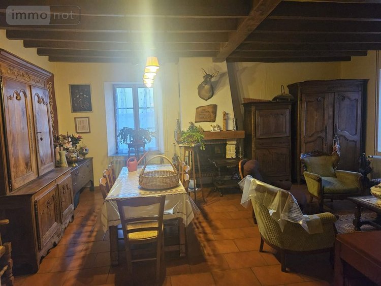 Maison a vendre Montval-sur-Loir 72500 Sarthe 225 m2 8 pièces 210000 euros