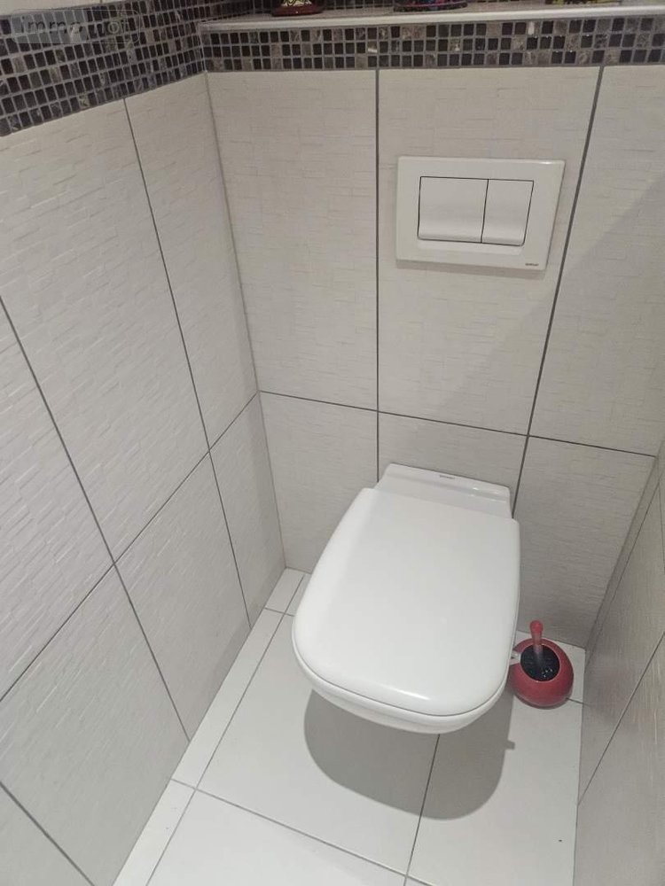 Maison a vendre Montval-sur-Loir 72500 Sarthe 225 m2 8 pièces 210000 euros