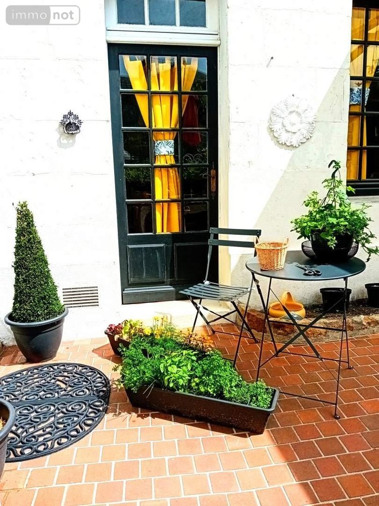 Maison a vendre Montval-sur-Loir 72500 Sarthe 141 m2 9 pièces 197400 euros