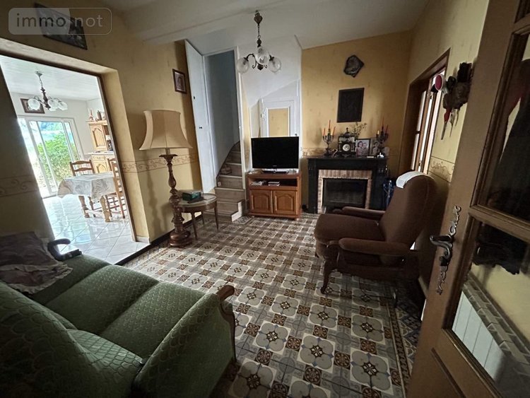 Maison a vendre Saint-Saëns 76680 Seine-Maritime 87 m2 2 pièces 156000 euros