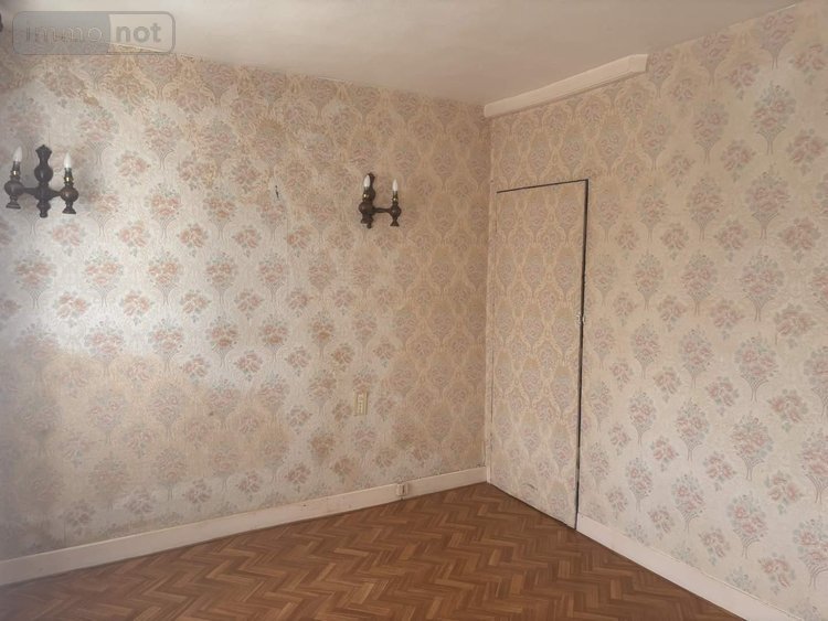 Maison a vendre Crécy-en-Ponthieu 80150 Somme 79 m2 7 pièces 137000 euros