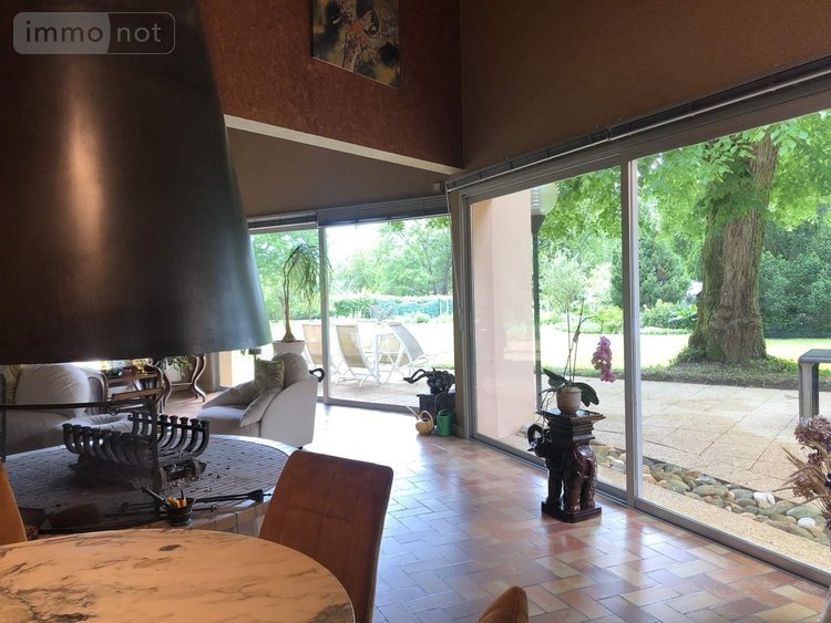 Maison a vendre Saint-Benoît 86280 Vienne 237 m2 7 pièces 577500 euros