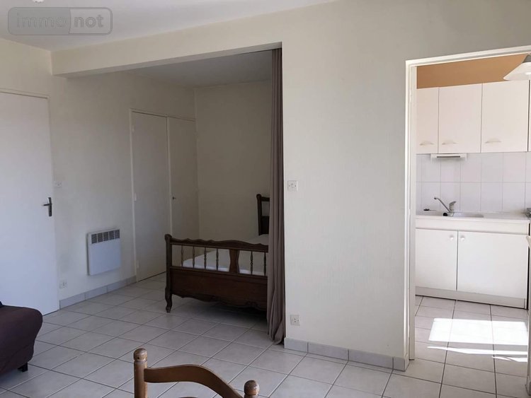Appartement a vendre Châtellerault 86100 Vienne 35 m2 1 pièce 59900 euros