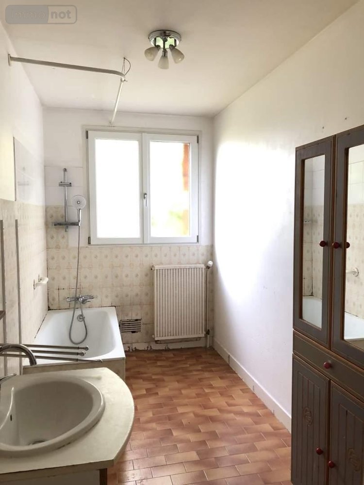 Maison a vendre Chasseneuil-du-Poitou 86360 Vienne 125 m2 6 pièces 199000 euros