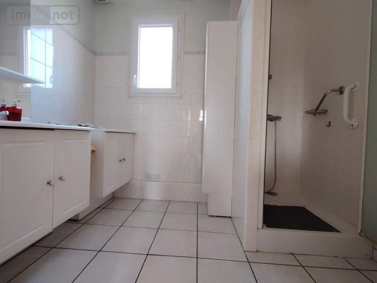 Maison a vendre Chasseneuil-du-Poitou 86360 Vienne 90 m2 4 pièces 164300 euros