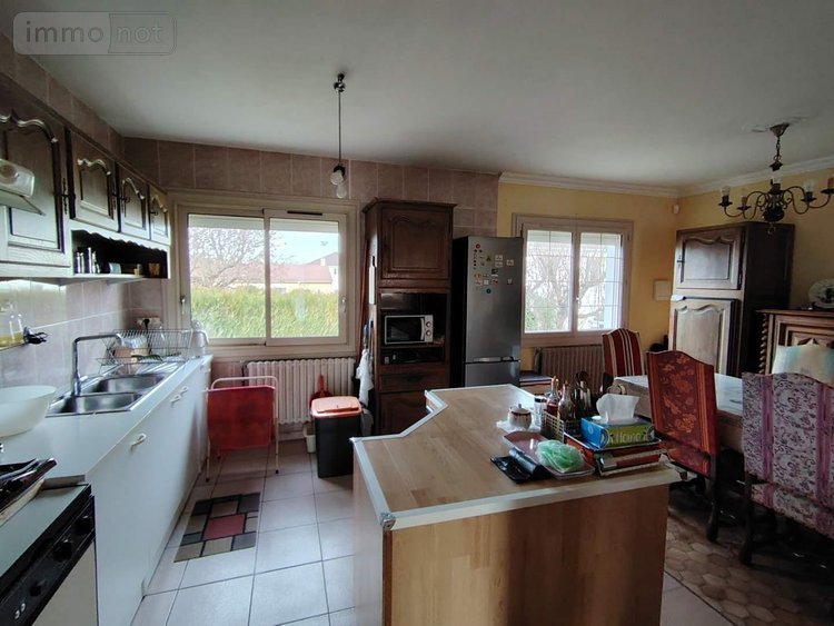 Maison a vendre Chasseneuil-du-Poitou 86360 Vienne 90 m2 5 pièces 179000 euros