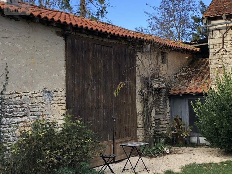 Maison a vendre Mirebeau 86110 Vienne 191 m2 5 pièces 299000 euros