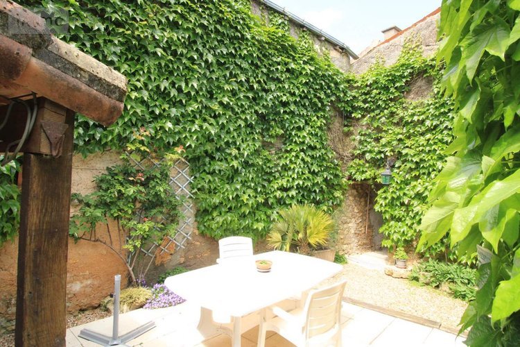 Maison a vendre Latillé 86190 Vienne 175 m2 9 pièces 227500 euros