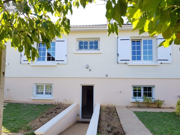 Maison a vendre Neuville-de-Poitou 86170 Vienne 107 m2 5 pièces 198000 euros