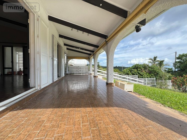 Maison a vendre La-Montagne 97417 Réunion 149 m2 6 pièces 398000 euros
