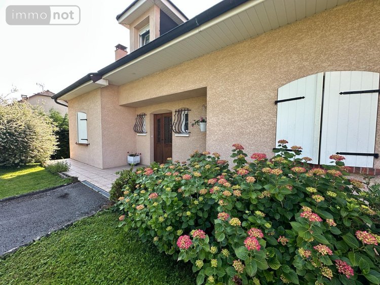 propriete a vendre Jouhe 39100 Jura 350 m2 13 pièces 397000 euros
