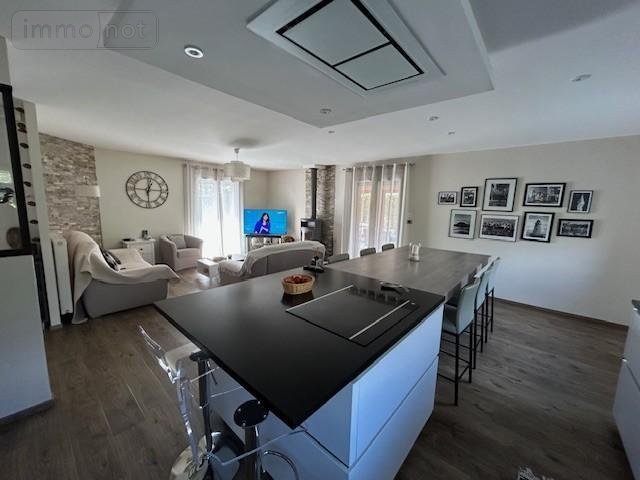 Maison a vendre Pont-du-Château 63430 Puy-de-Dôme 122 m2 7 pièces 425000 euros